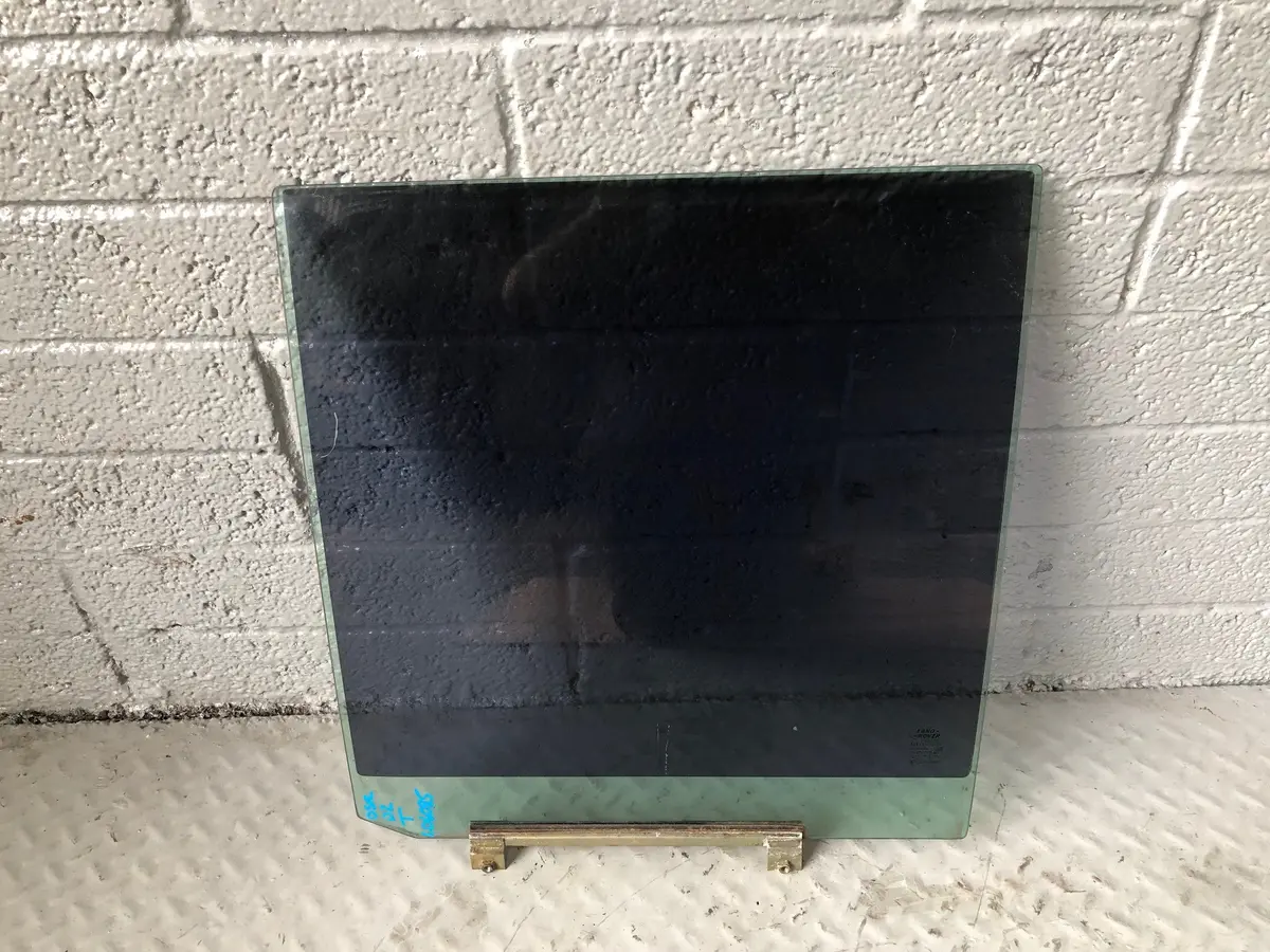 Discovery 2 Window Glass Off Side Rear Land Rover 1998 To 2004 Tinted L06085 1