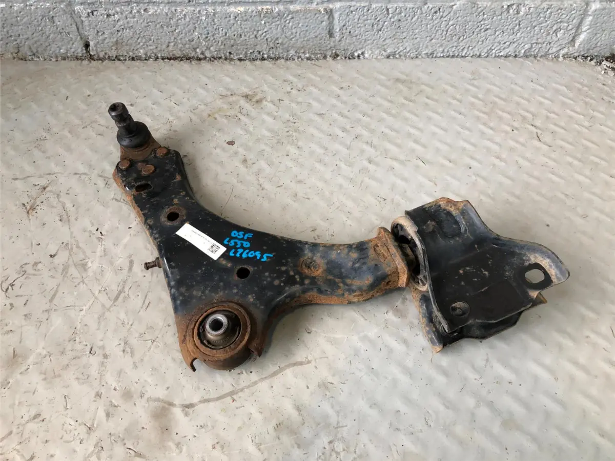 Discovery Sport Control Arm Front Lower Suspension Off Side L550 Land Rover 1