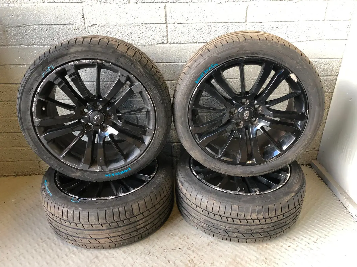 Discovery 4 Alloy Wheels And Tyres 275/40Zr20 Set Of X 4 Land Rover K19085 1