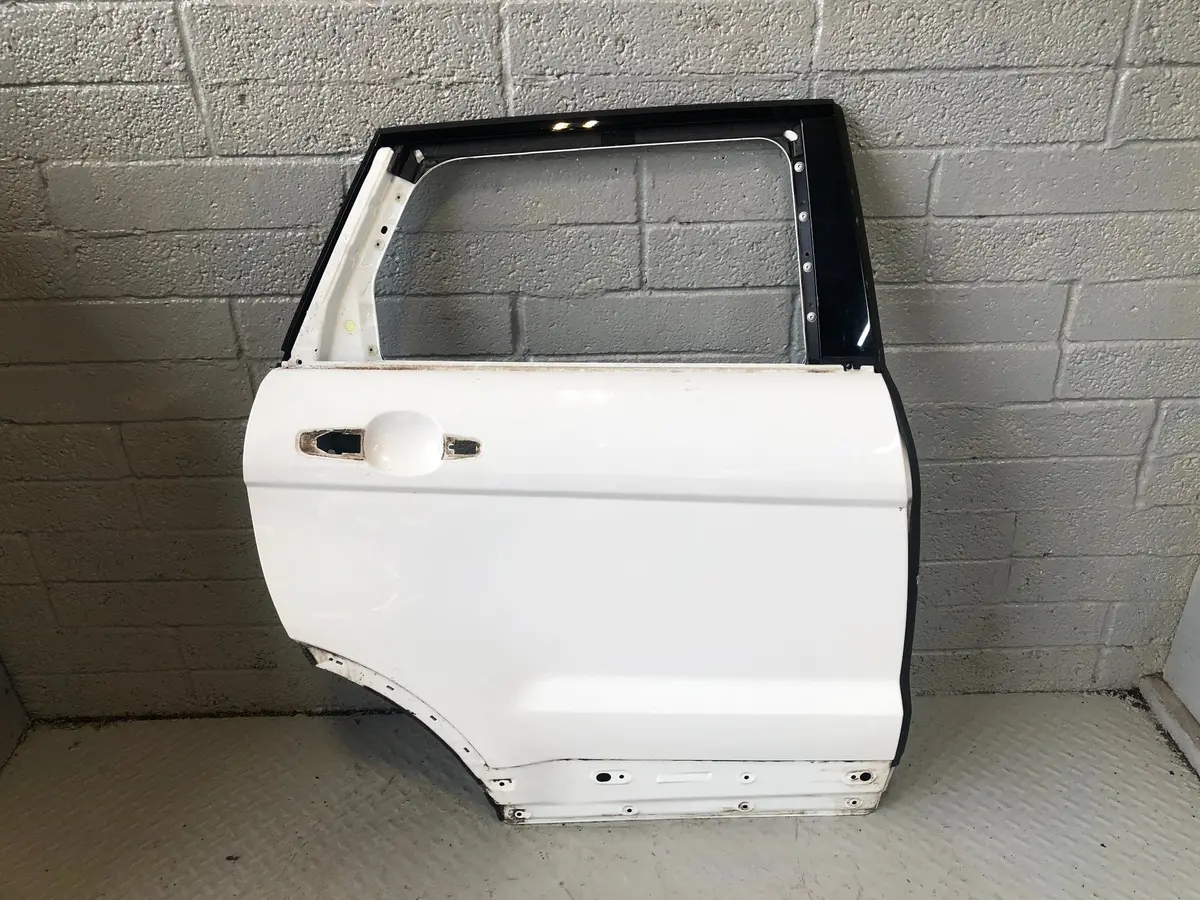 Range Rover Evoque Door Off Side Rear Fuji White Bare L538 2011 To 2018 L10115 1