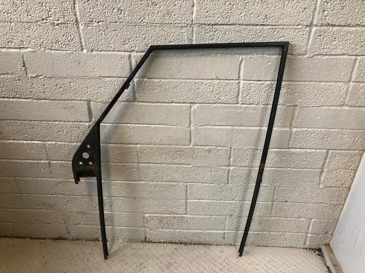 Discovery 2 Door Frame Window Near Side Front Land Rover 1998 To 2004 R18125 1