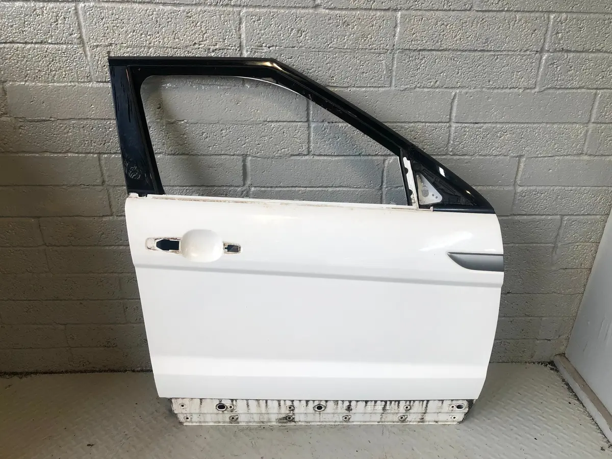Range Rover Evoque Door Off Side Front Fuji White Bare L538 2011 To 2018 L10115 1