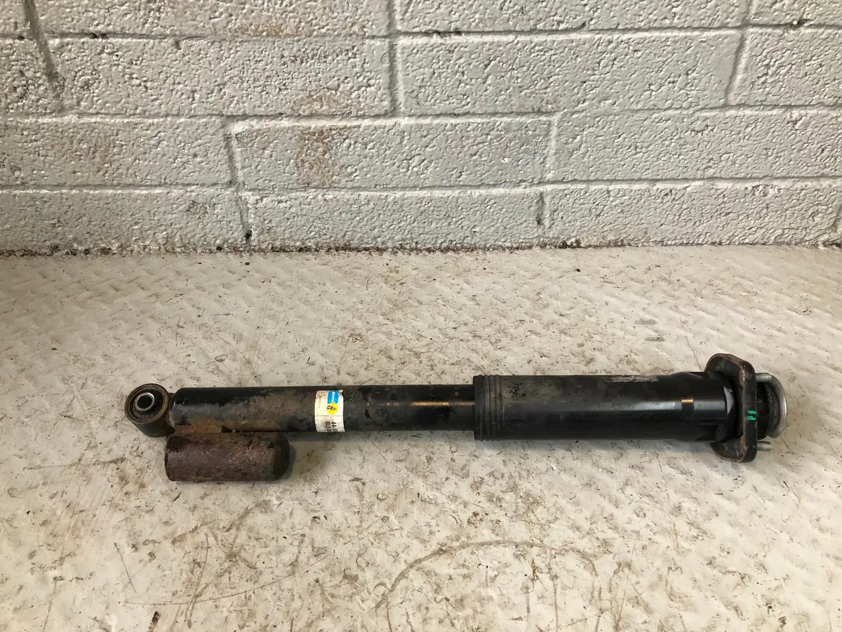 Range Rover L322 Shock Absorber Dynamic Bl5-D988 Off Side Rear Vds 2010 To 2013 1