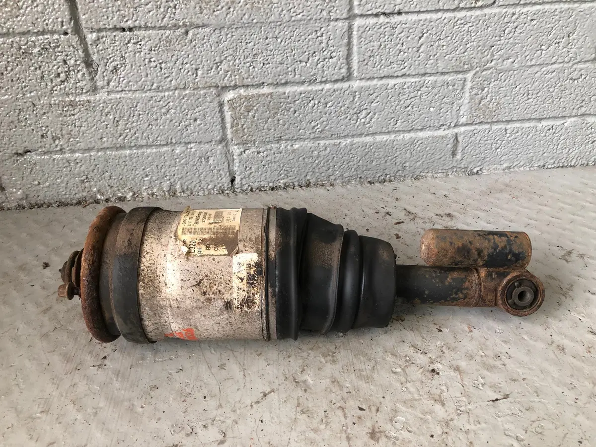Range Rover Sport Suspension Air Bag Strut Off Side Rear L320 22260147 1