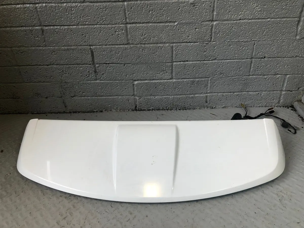Range Rover Evoque Spoiler Tailgate Roof With Brake Light Fuji White L358 L10115 1