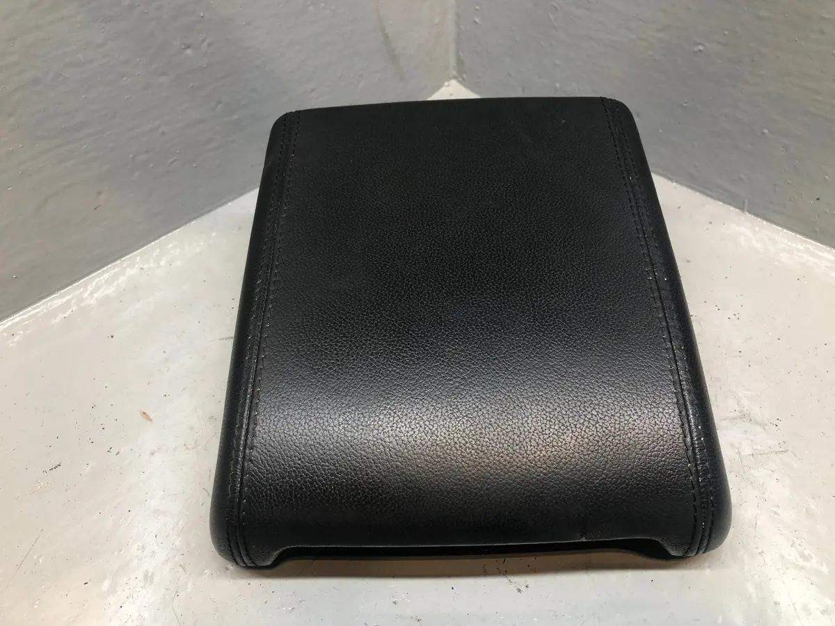 Range Rover Evoque Centre Console Armrest Lid In Ebony Black L538 L10115 1
