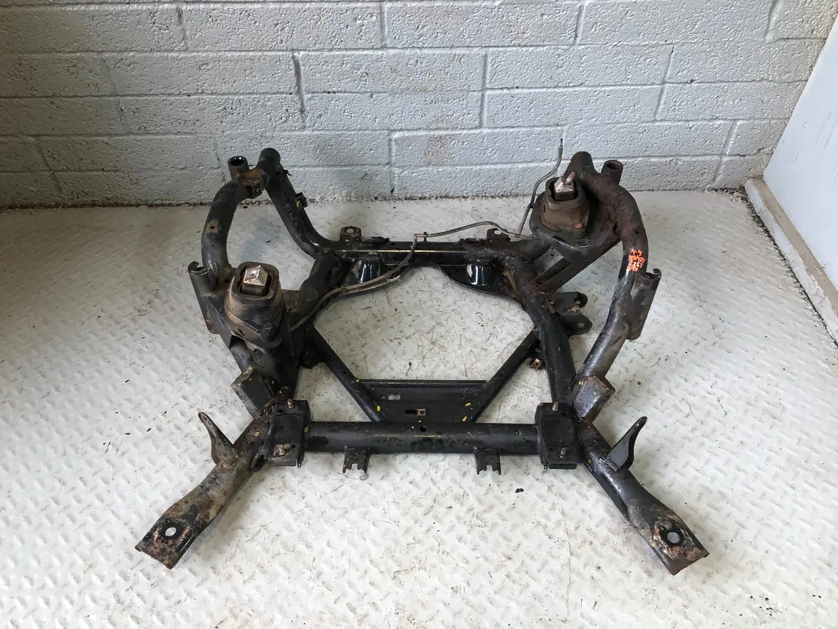 Range Rover L322 Subframe Front 3.6 4.4 Tdv8 Engine Cradle 2005 To 2013 L24026 1