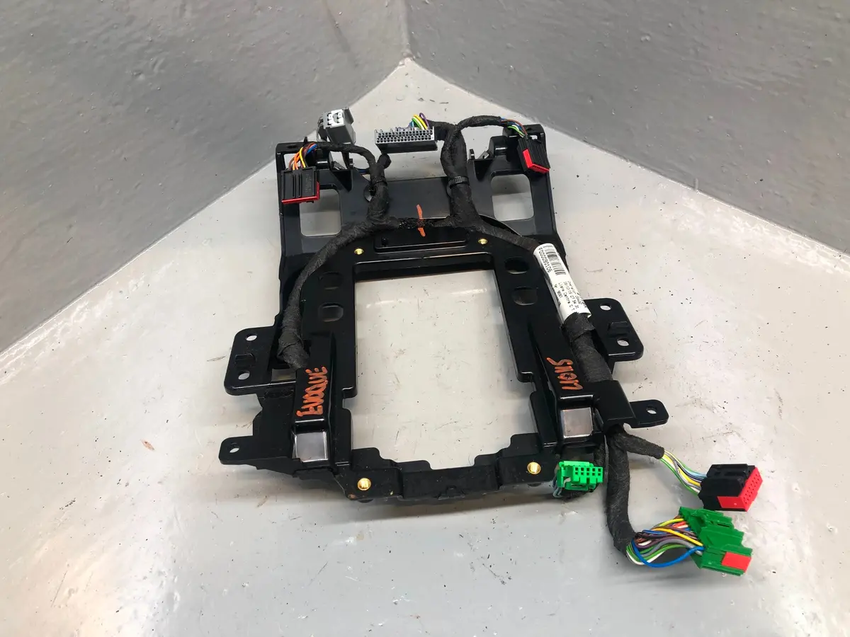 Range Rover Evoque Centre Console Wiring Loom Gj32-045B28-Aa 2011 To 2018 1