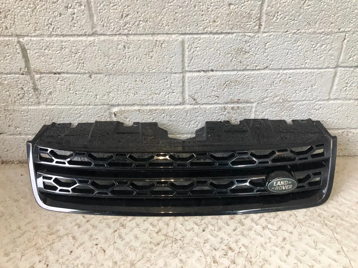 Discovery Sport Grille Front In  Black L550 Land Rover 2014 To 2019 L29016 1
