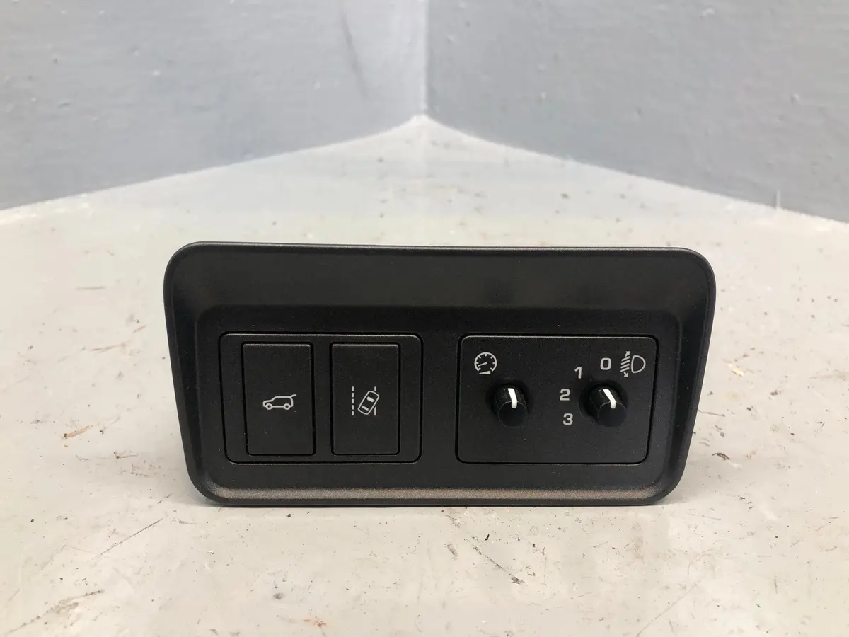 Range Rover Evoque Tailgate Release Switch Gj32-11654-Ga L538 2016 To 2018 1