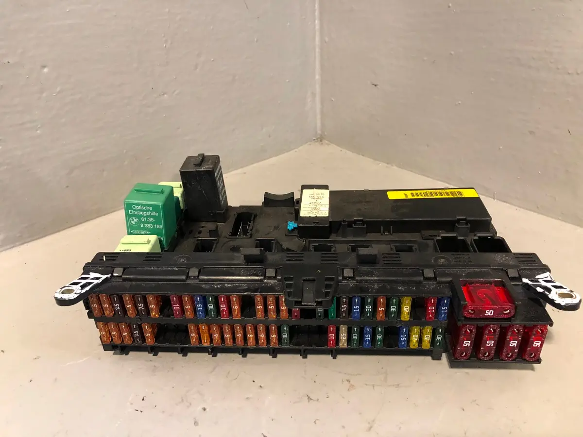Range Rover L322 Fuse Box Main Dashboard Td6 And V8 Ypp000020 2002 To 2006 1