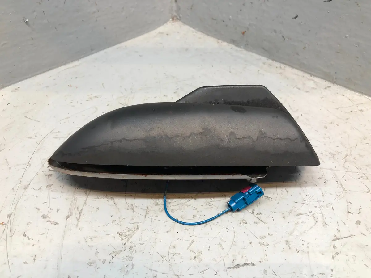 Range Rover Sport Aerial Xui500310pnp Roof Antenna L320 2005 To 2009 R30016 1
