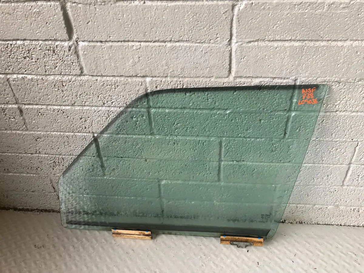Range Rover P38 Window Glass Near Side Front Door 1994 To 2002 1