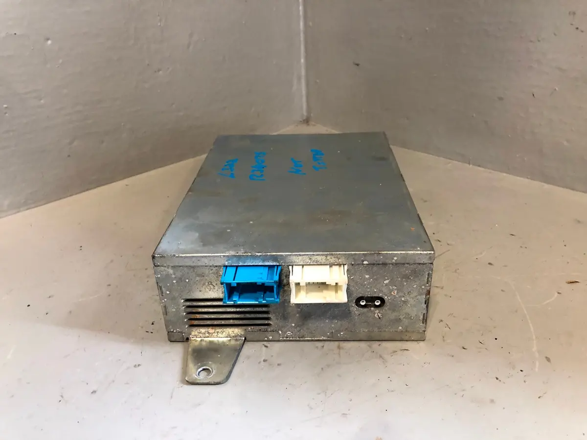 Range Rover L322 Entertainment Module System Control Unit Yil000022 2002 To 2006 1