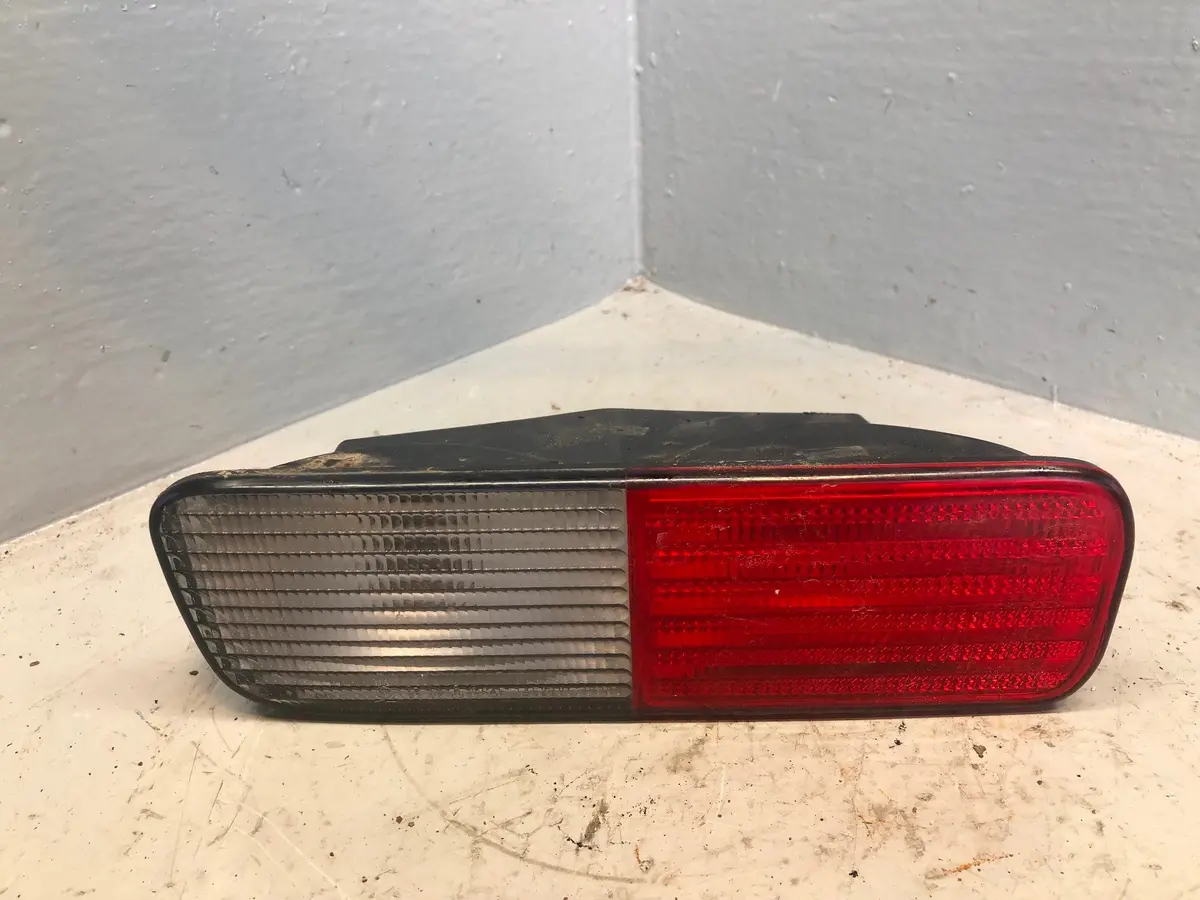 Discovery 2 Lower Light Near Side Indicator Xfb000730 Land Rover 2002 To 2004 1