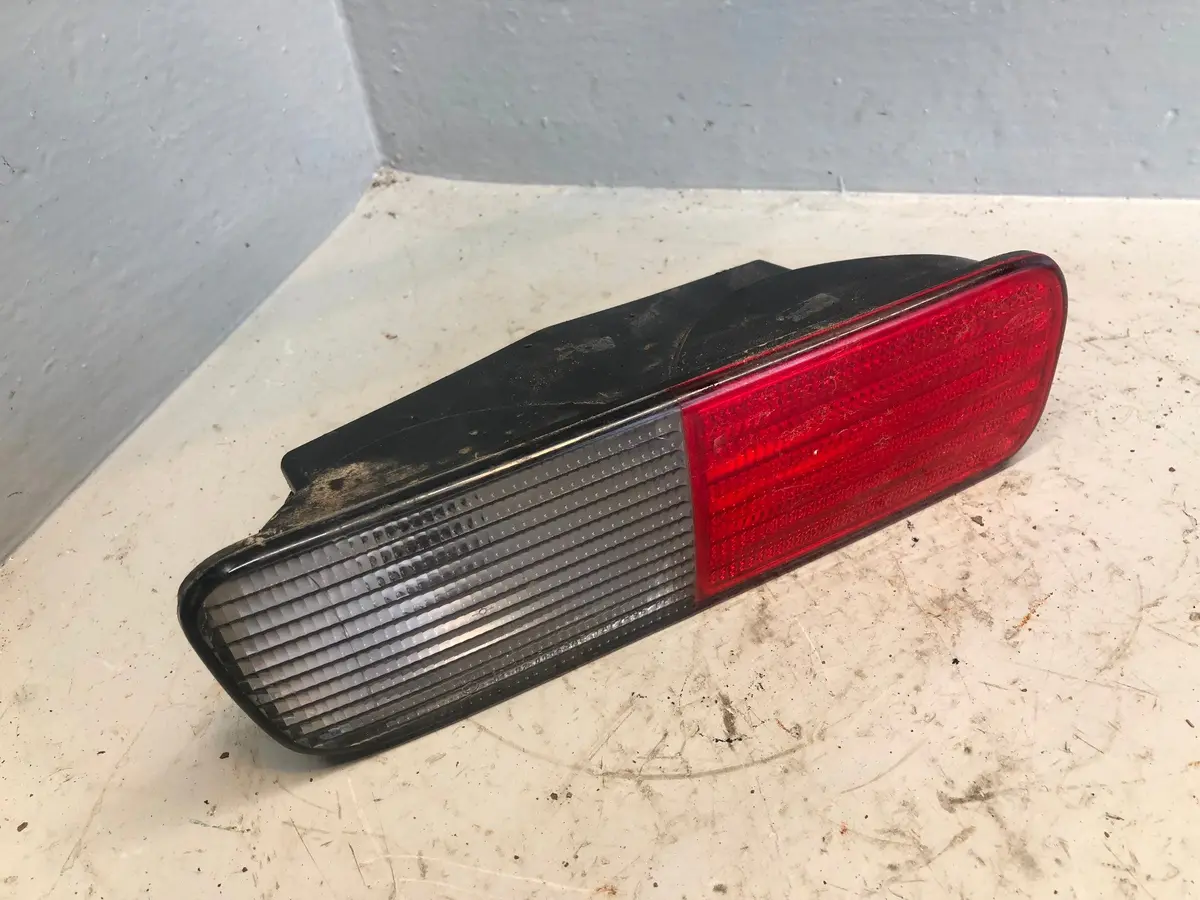 Discovery 2 Lower Light Near Side Indicator Xfb000730 Land Rover 2002 To 2004 2