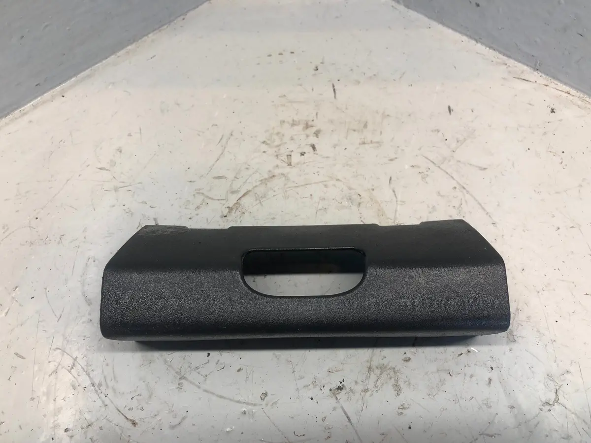 Range Rover L322 Front Bumper Tow Eye Cover 2002 To 2006 1