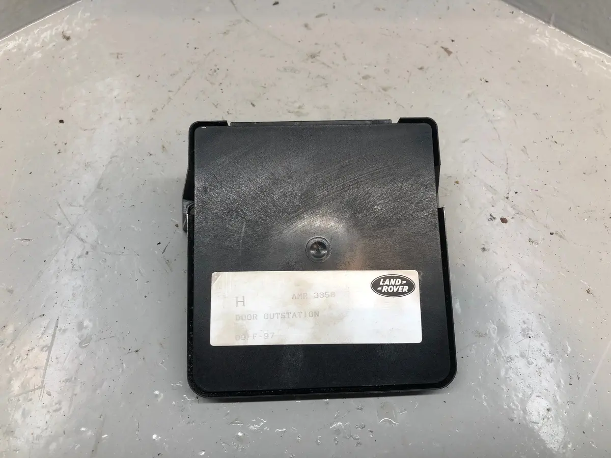 Range Rover P38 Door Module Near Side Front Ecu Amr3358 1994 To 2002 1