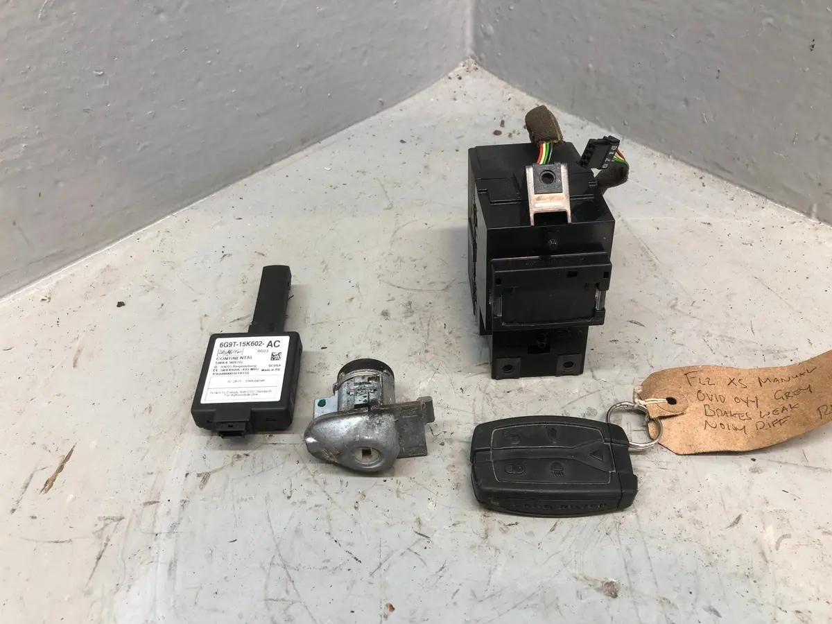 Freelander 2 Ignition Barrel With Key Door Lock Land Rover 2006 To 2015 K07046 1