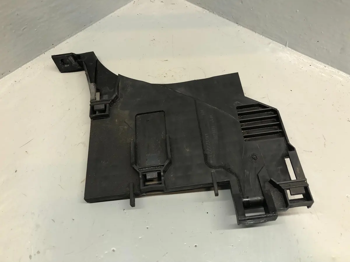 Range Rover Evoque Headlight Bracket Off Side Rh 00122221 L538 2016 To 2018 1