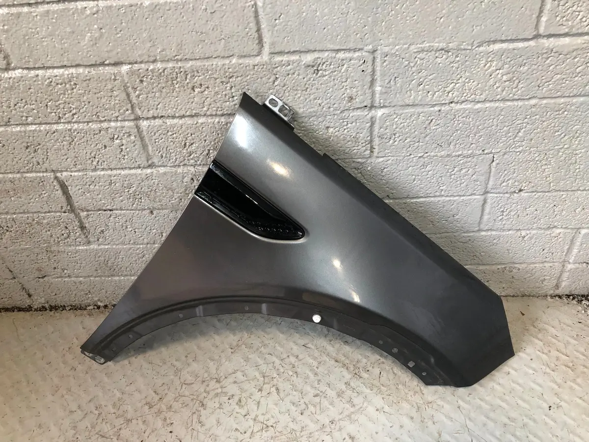 Discovery Sport Front Wing Off Side Front Corris Grey Lrc 873 Land Rover 1