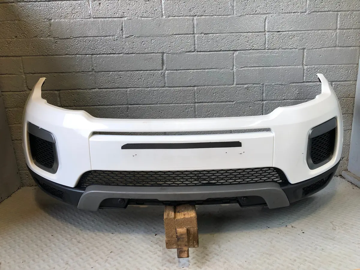 Range Rover Evoque Front Bumper Fuji White Facelift L538 2016 To 2018 L10115 1