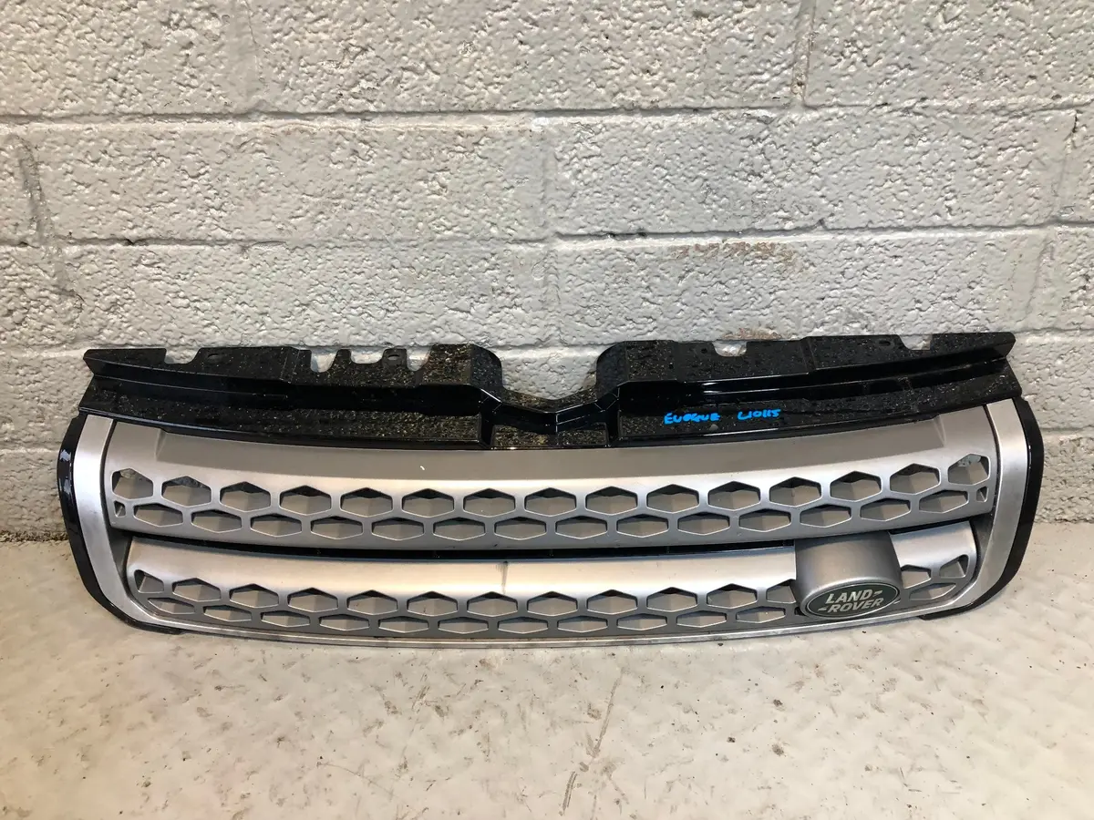 Range Rover Evoque Front Grille In Black And Silver Facelift L538 2016 To 2018 1