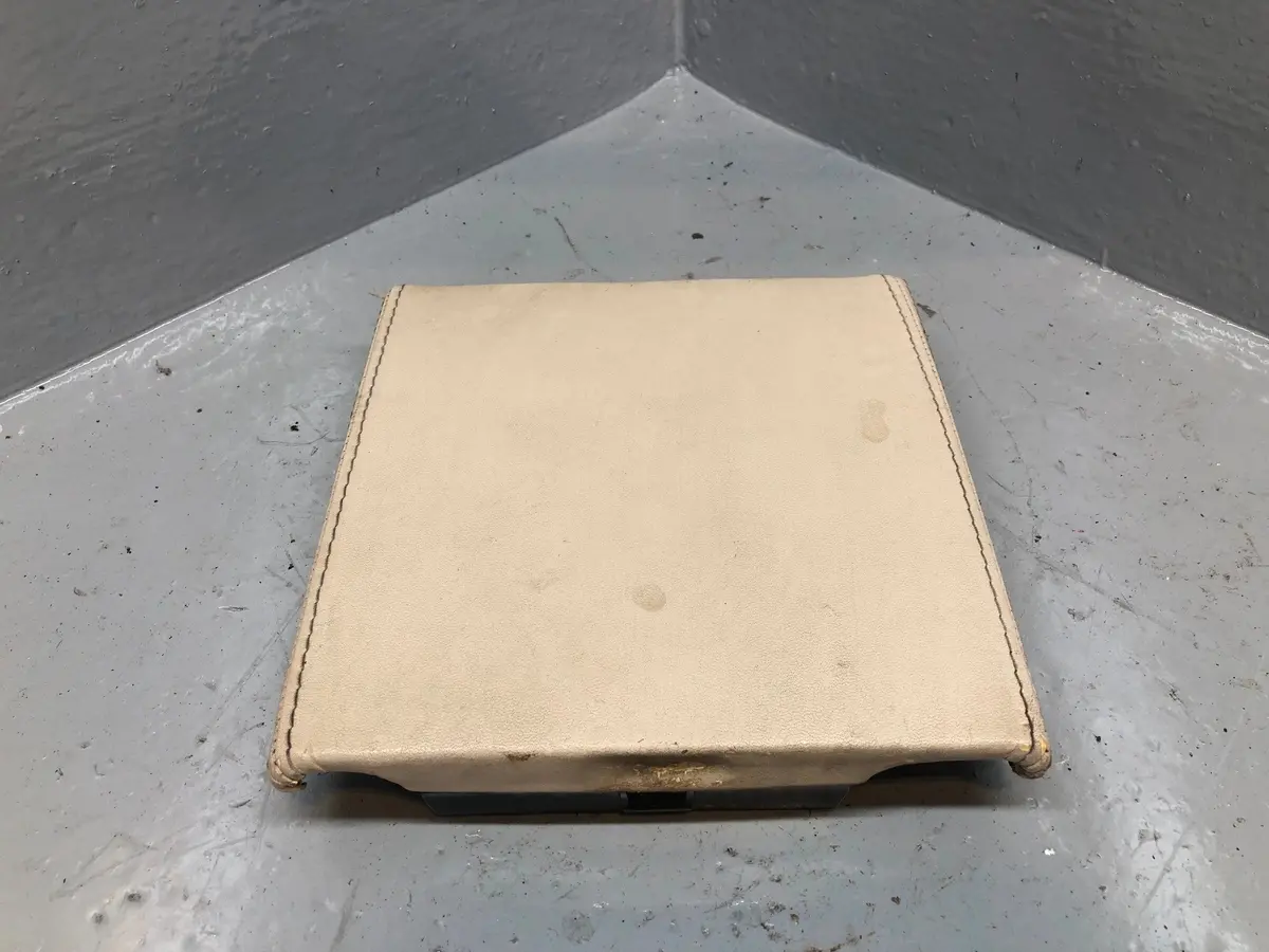 Range Rover P38 Centre Console Lid Armrest Lightstone Beige 1994 To 2002 1