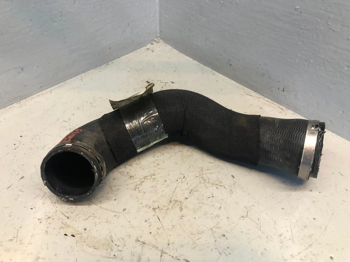 Discovery 4 Intercooler Pipe 3.0 Tdv6 Land Rover Ah22-9G738-Ad Range Rover Sport 1