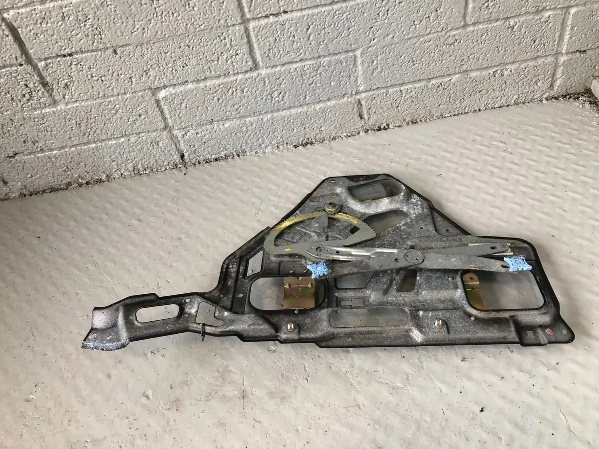 Range Rover P38 Window Regulator And Motor Near Side Rear 1994 To 2002 1