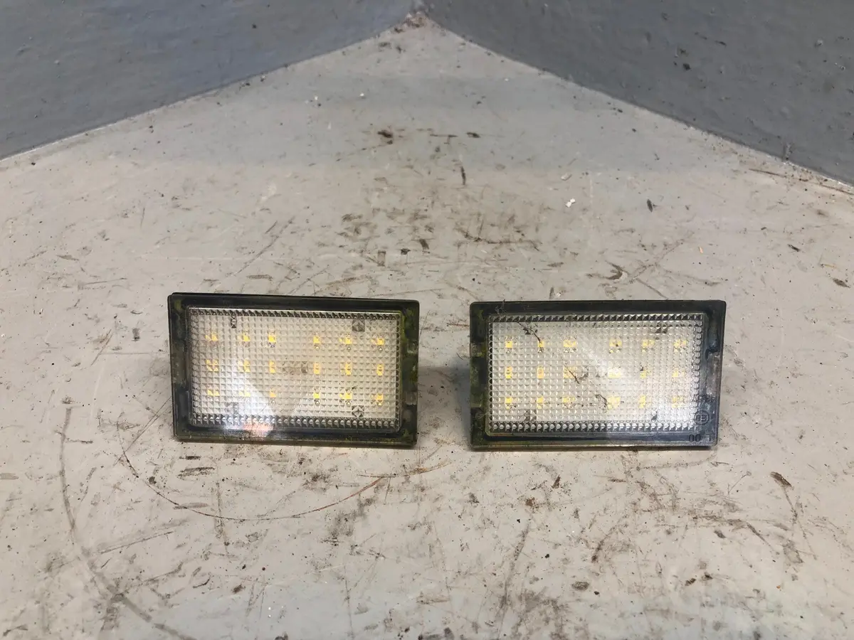 Range Rover Sport Number Plate Led Lights Pair L320 2005 To 2013 L30125 1