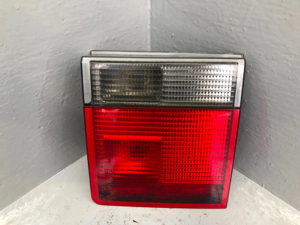 Range Rover P38 Rear Light Assembly Off Side Inner Red And Clear 1994 To 2002 1