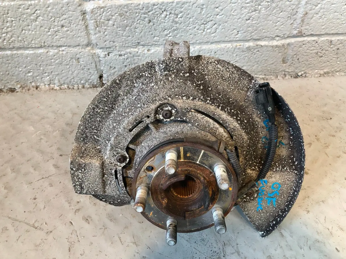 Range Rover Evoque Front Hub Off Side Assembly Abs Sensor Shield L538 L10115 1
