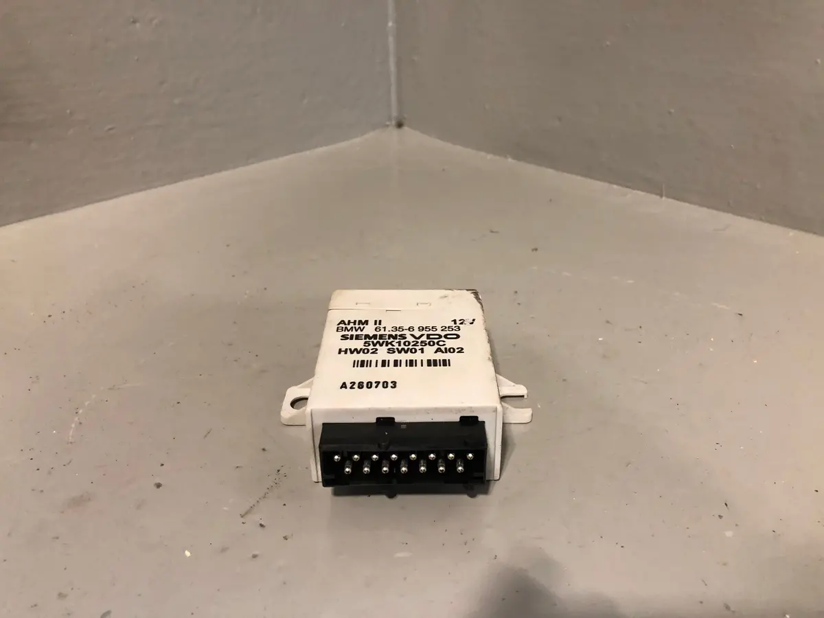 Range Rover L322 / Bmw Trailer Towing Module Ecu 61.35-6 955 253 2002 To 2006 1