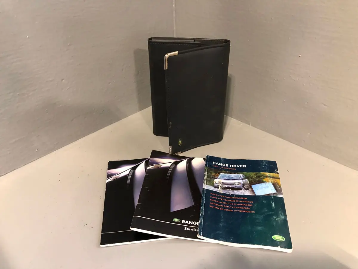 Range Rover L322 Handbook Manual User Guides In Wallet Pre-Facelift R31075 1
