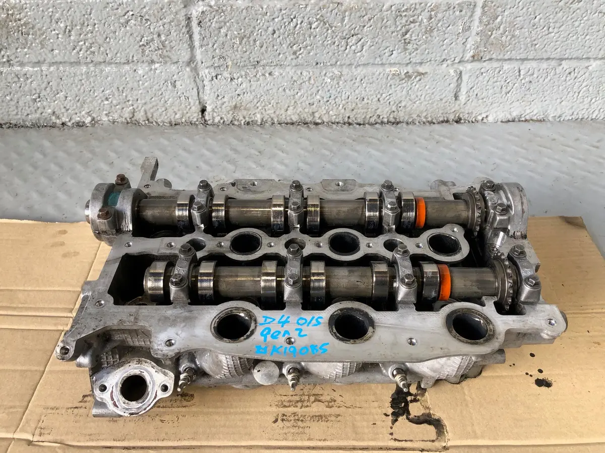 Discovery 4 Cylinder Head 3.0 Tdv6 Right Off Side Land Rover 2014 To 2016 Gen 2 1