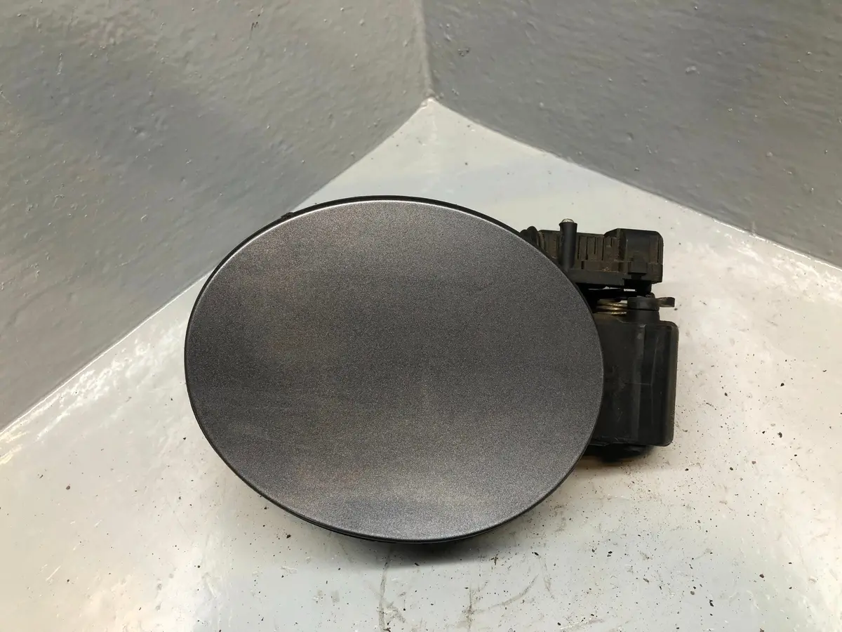 Discovery Sport Fuel Flap With Mechanism Corris Grey L550 Land Rover 1