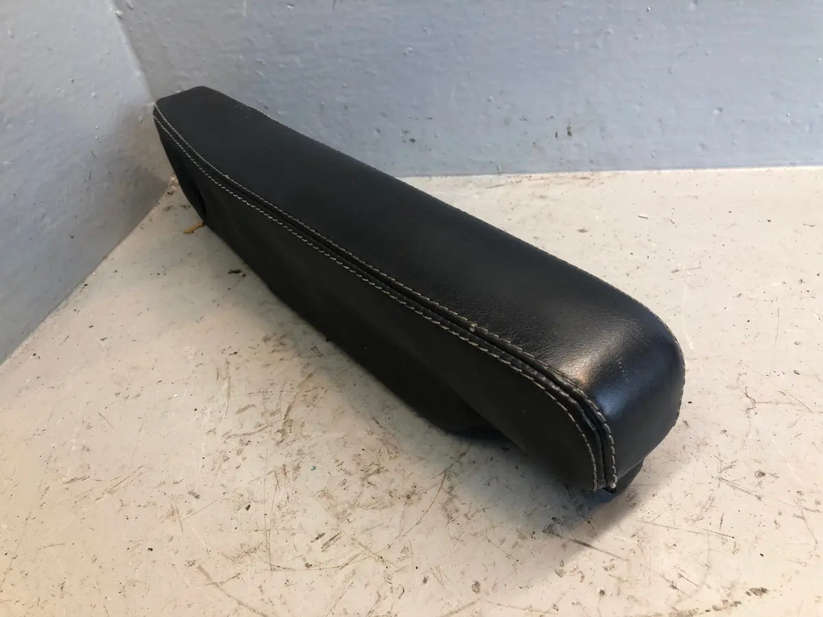 Range Rover Sport Armrest Black Leather Near Side Front Passenger L320 L30125 1