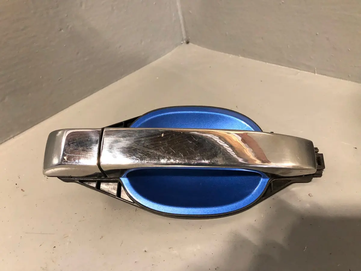 Range Rover L322 Door Handle In Monte Carlo Blue Near Side Rear 2002 To 2006 1