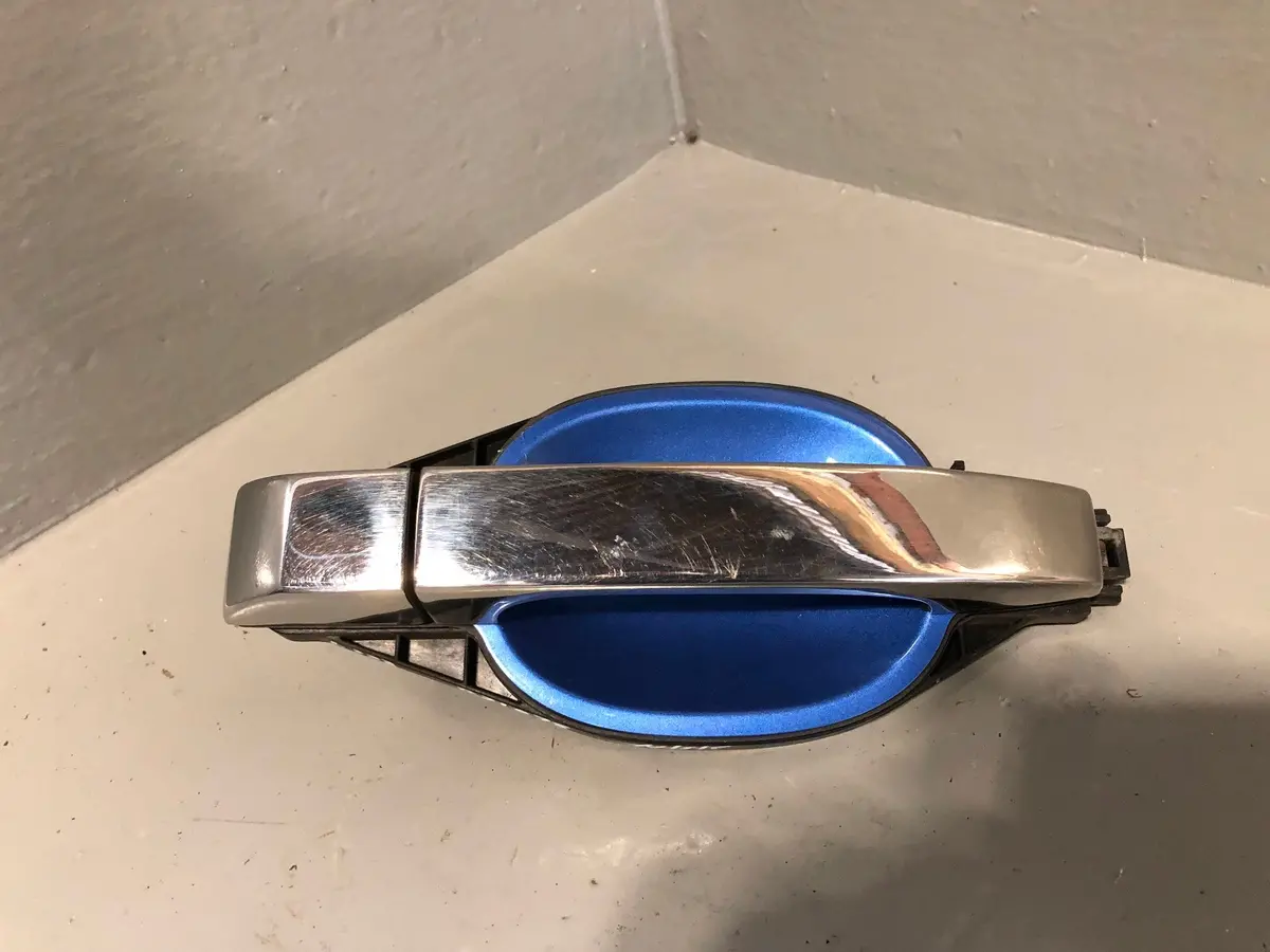 Range Rover L322 Door Handle In Monte Carlo Blue Near Side Front 2002 To 2006 1