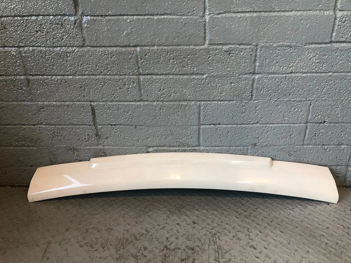 Range Rover Sport Tailgate Handle Trim Alaska White Lrc 909 L320 2009 To 2013 1