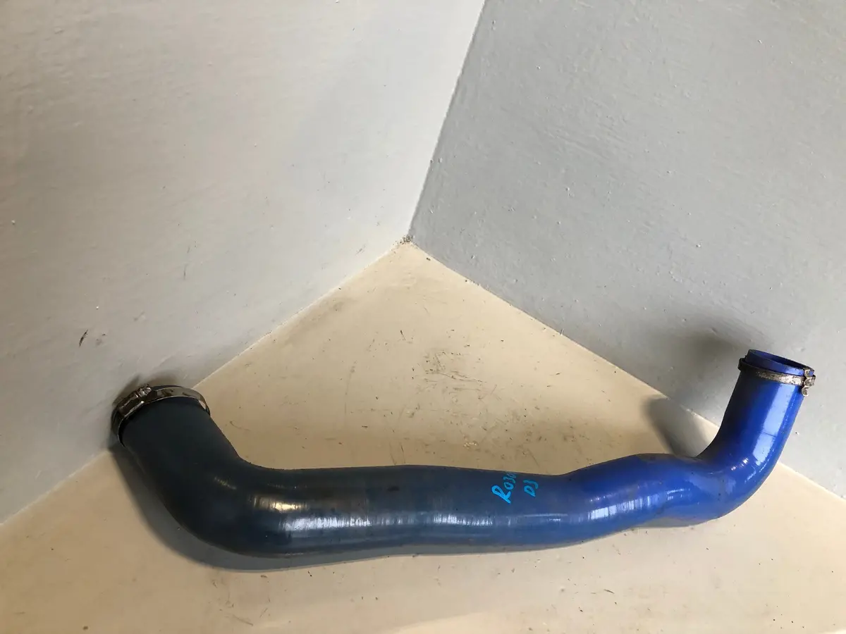 Intercooler Pipe 2.7 Tdv6 Land Rover Discovery 3 Range Rover Sport Silicone 1