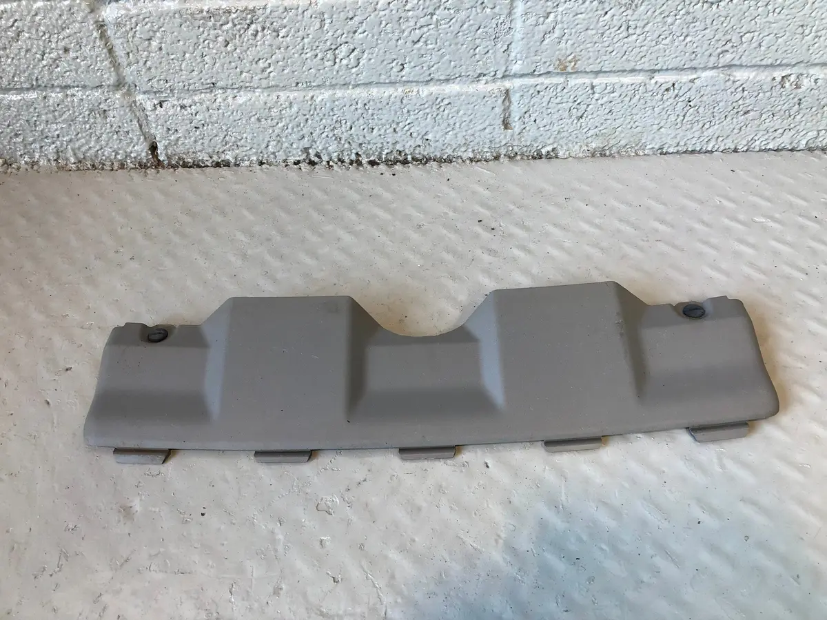Freelander 2 Front Tow Eye Cover In Grey 6H52-17K950-Aa Land Rover 2006 To 2011 1