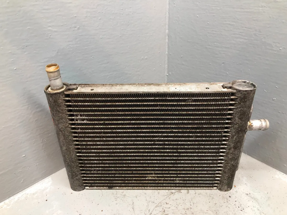 Range Rover L322 Auxiliary Radiator Pcc500240 3.6 Tdv8 2006 To 2009 1