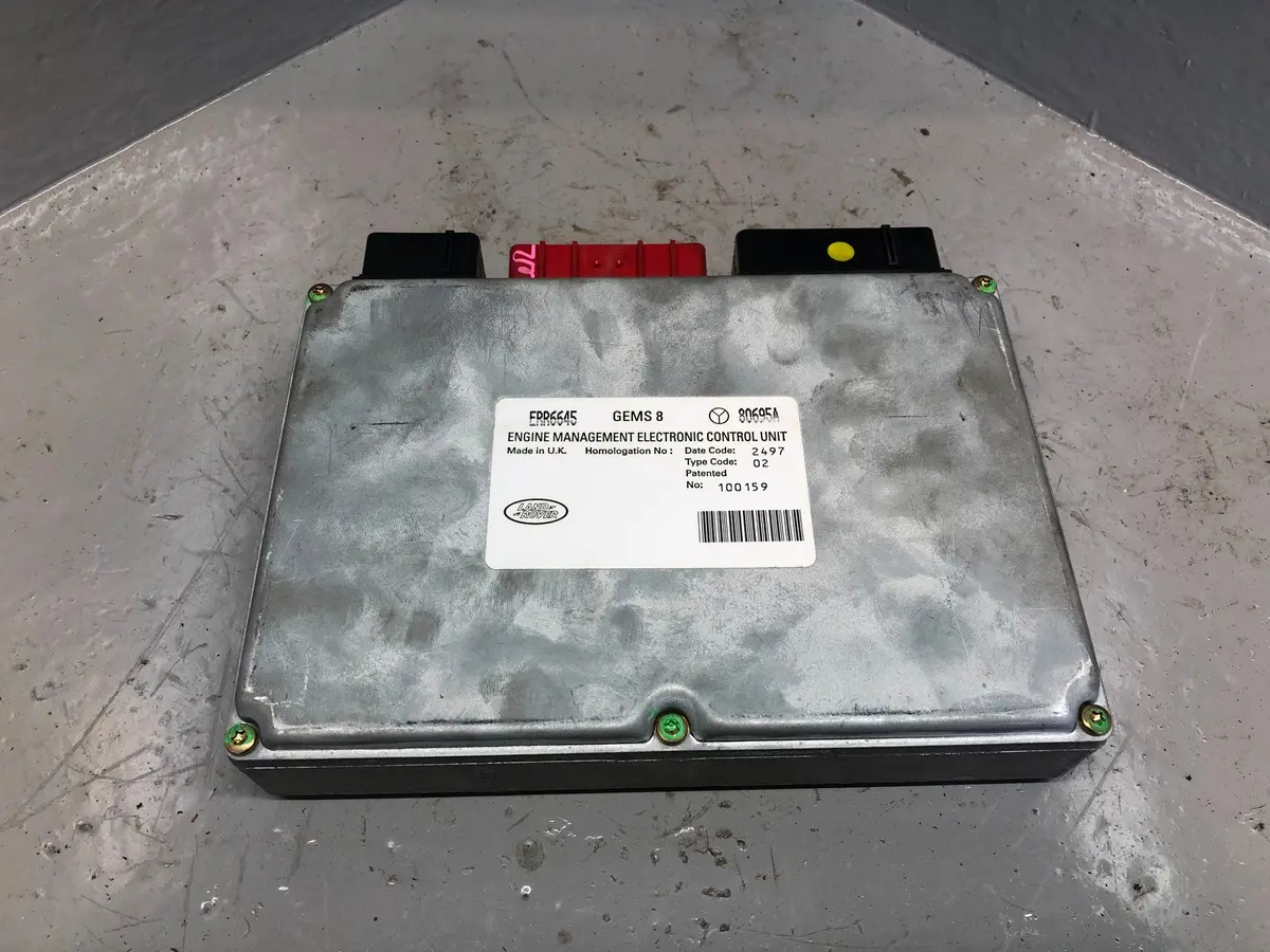 Range Rover P38 Engine Control Unit Ecu Gems 8 Err6645 4.6 V8 1994 To 1998 1