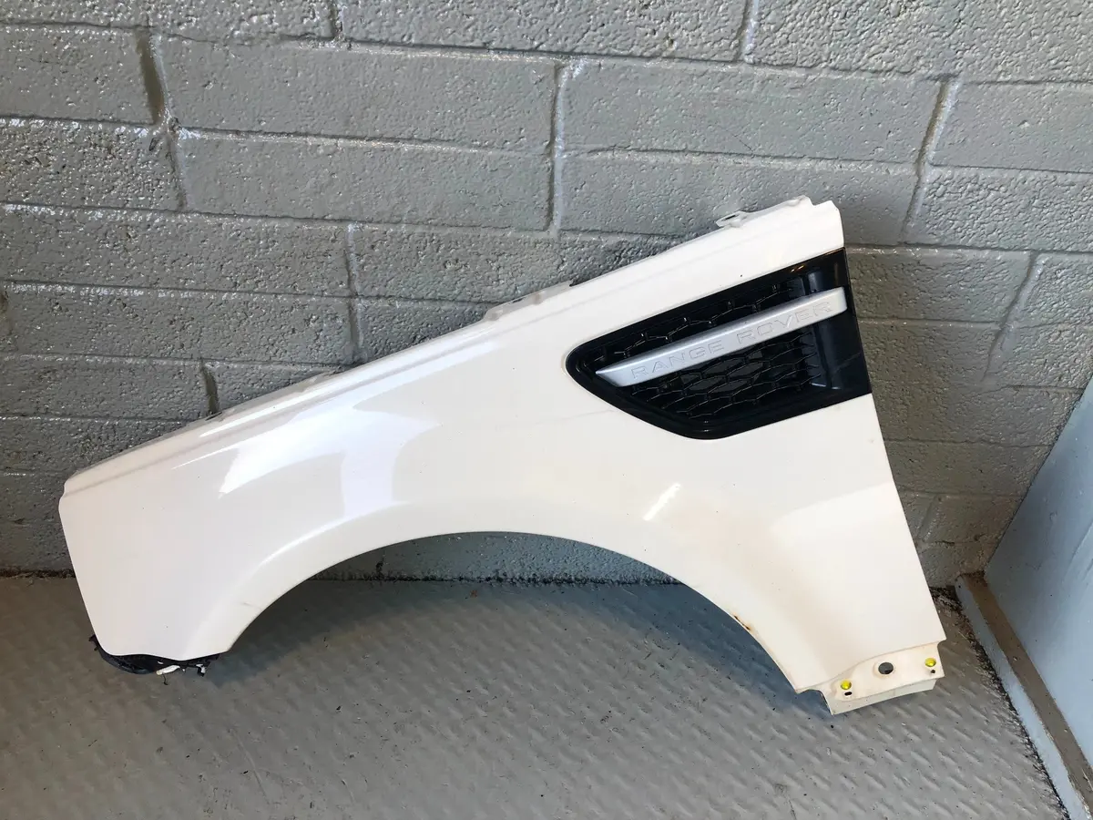 Range Rover Sport Wing Near Side Front Alaska White L320 2009 To 2013 L30125 1