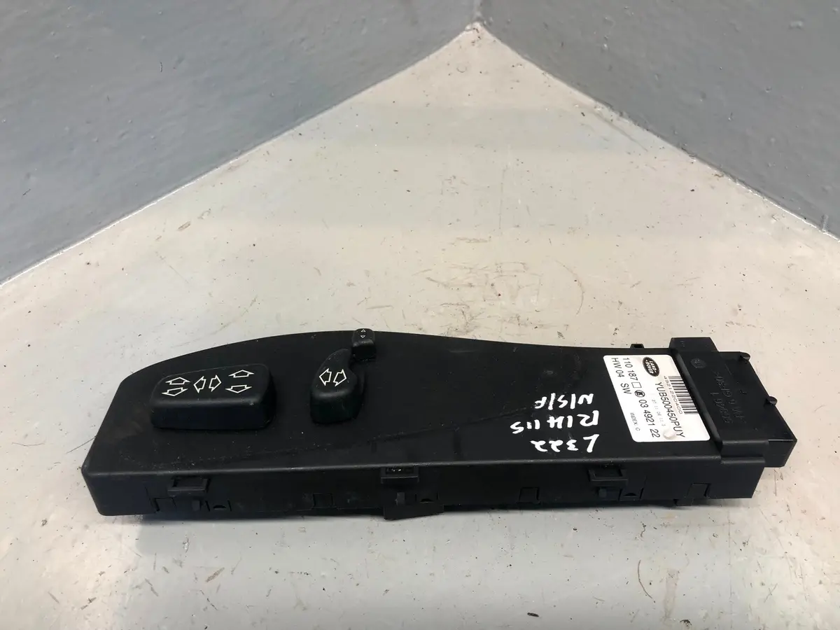 Range Rover L322 Electric Seat Switch Pack Near Side Front Yub500450puy 1