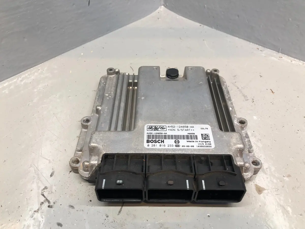 Freelander 2 Engine Ecu 2.2 Td4 Auto Ah52-12A650-Aa Land Rover 2006 To 2011 1