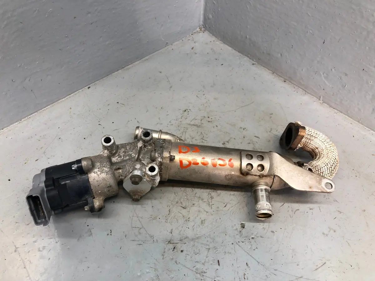 Egr Valve Near Side 4R8q-9Y493-Aj Discovery 3 Range Rover Sport Blanked 1