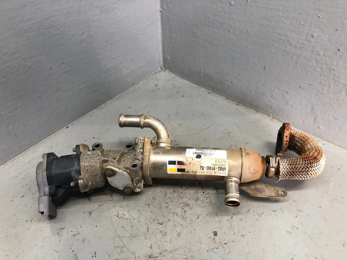 Egr Valve Off Side 4R8q-9Y493-Bj Discovery 3 Range Rover Sport Blanked 1